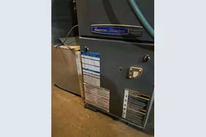 702 Sellers Avenue, Jeannette, PA 15644 - Photo 17