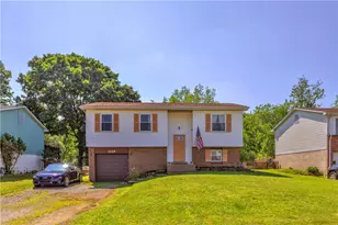 2128 Stoops Ct, Apollo Boro, PA 15673 - Photo 1