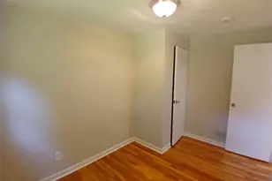 1422 Oak Dr, Pittsburgh, PA 15234 - Photo 9