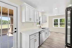 545 Vanderbilt Rd, Dunbar Township, PA 15425 - Photo 25