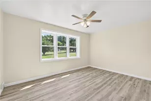 545 Vanderbilt Rd, Dunbar Township, PA 15425 - Photo 17