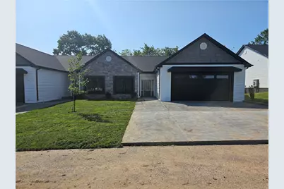 816 S Tenth St, New Stanton, PA 15697 - Photo 1