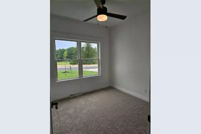 816 S Tenth St, New Stanton, PA 15697 - Photo 11