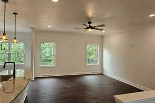 816 S 10th St, New Stanton, PA 15697 - Photo 7