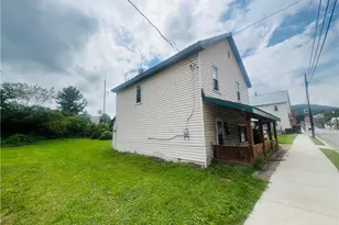 513 Jackson St, Garret Boro, PA 15542 - Photo 3