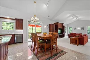 228 Highpointe Dr, Scott Township, PA 15220 - Photo 15