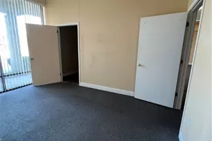 44 S Water, Sharon, PA 16146 - Photo 3