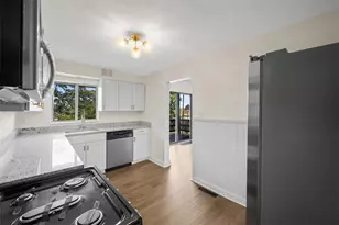 203 Birmingham Ave, Pittsburgh, PA 15210 - Photo 11