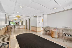 2120 Greentree Rd, Scott Township, PA 15220 - Photo 23