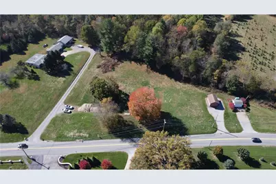 418 Myoma Rd, Adams Township, PA 16046 - Photo 1