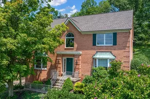 2403 Ramblewood Dr, Pittsburgh, PA 15090 - Photo 1