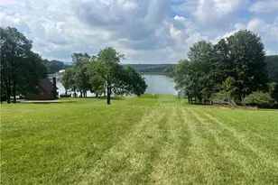 1395 Peninsula Dr, Indian Lake Boro, PA 15926 - Photo 1