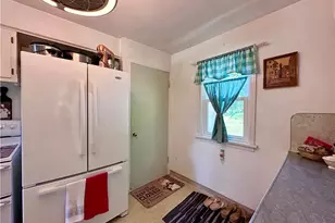 306 W Meyer Ave, Neshannock Township, PA 16105 - Photo 17