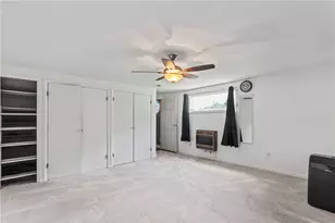 238 W State St, Oakdale, PA 15071 - Photo 13