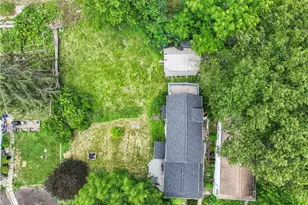 238 W State St, Oakdale, PA 15071 - Photo 27