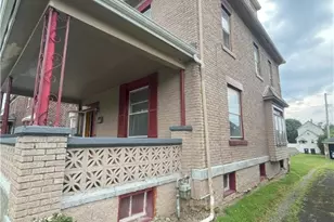 842 Cedar Ave, Sharon, PA 16146 - Photo 5