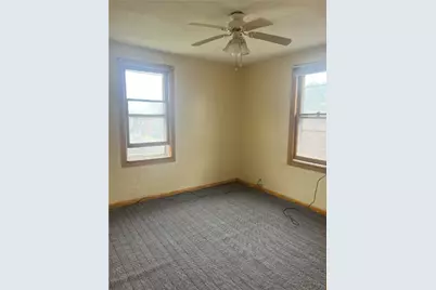 842 Cedar Ave, Sharon, PA 16146 - Photo 17