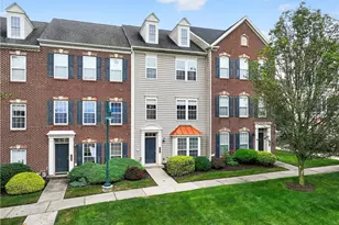 202 Village Pl, Pine Township, PA 15090 - Photo 1