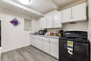 228 Steuben St, Pittsburgh, PA 15220 - Photo 9