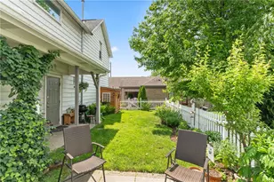 115 W Grandview Ave, Zelienople, PA 16063 - Photo 25