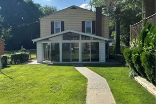 505 Diamond Alley, Carnegie, PA 15106 - Photo 1