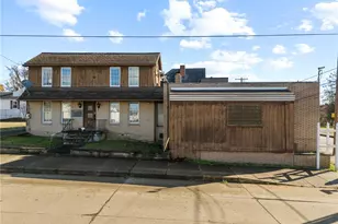 422 6th St, Monessen, PA 15062 - Photo 1