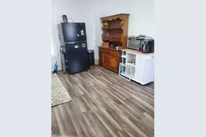 206 Depot St, Hempfield Township, PA 15697 - Photo 3