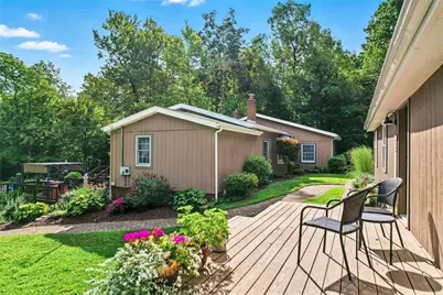 78 Folk Rd, Delaware Township, PA 16124 - Photo 5