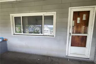 519 Greensburg Pike, North Versailles, PA 15137 - Photo 5