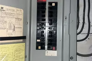 717 Clarion St, Bridgewater, PA 15009 - Photo 15