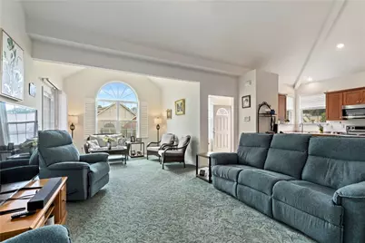 1053 Carriage Ln, Clinton Township, PA 16056 - Photo 15