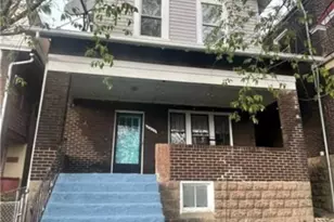 2006 Locust St, Pittsburgh, PA 15218 - Photo 3