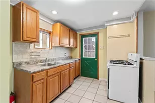 2006 Locust St, Pittsburgh, PA 15218 - Photo 13