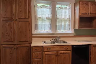 216 Center St, Slippery Rock, PA 16057 - Photo 7