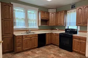 216 Center St, Slippery Rock, PA 16057 - Photo 5