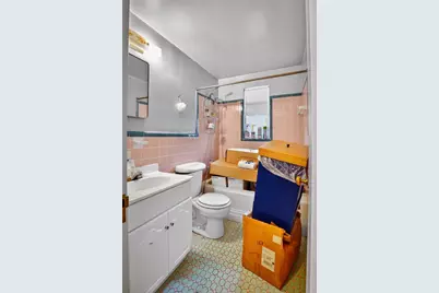 29 Barton Dr, Pittsburgh, PA 15221 - Photo 9