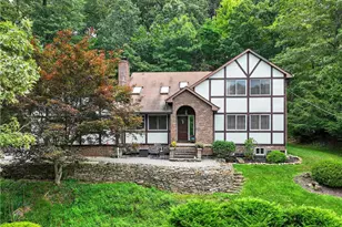 2576 Wexford Run Rd, Pittsburgh, PA 15090 - Photo 1