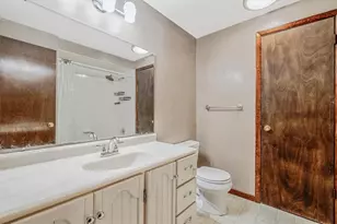 1980 Clawson Ave, Hempfield Township, PA 15601 - Photo 23