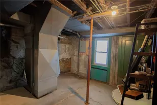 1612 Harrison Ave, Jeannette, PA 15644 - Photo 17