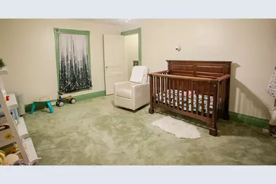 1612 Harrison Ave, Jeannette, PA 15644 - Photo 11