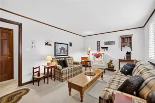 423 Victoria St, Washington Township, PA 15012 - Photo 15