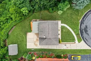 3491 Brickley Dr, Pittsburgh, PA 15227 - Photo 35