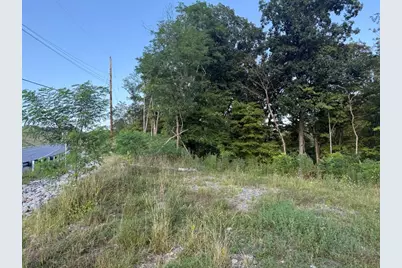 490 Freedom Crider Rd, Beaver, PA 15042 - Photo 3