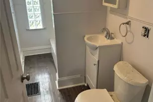 712 Ajax Way, Braddock, PA 15104 - Photo 9