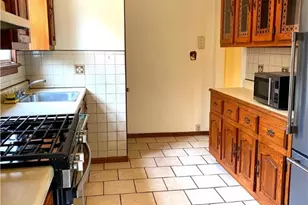 1017 Forest Ave, Ross Twp, PA 15202 - Photo 13