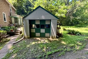 45 Dutch Hollow Rd, Collier Township, PA 15071 - Photo 3