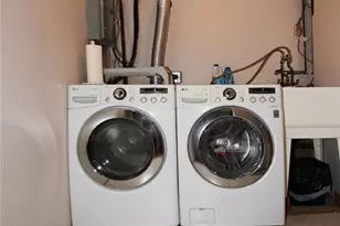 2883 Amy Dr, South Park, PA 15129 - Photo 19