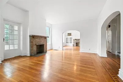 2027 William Penn Hwy, Pittsburgh, PA 15221 - Photo 9