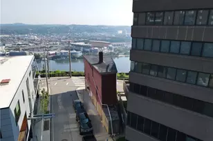 1325 Grandview Ave, Pittsburgh, PA 15211 - Photo 15