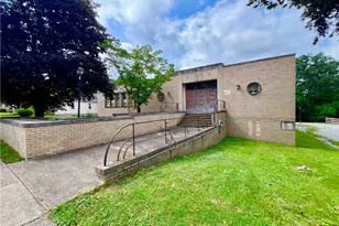 404 Beatty St, Ellwood City, PA 16117 - Photo 1